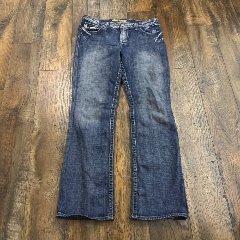 Big Star Maddie Boot Mid Rise Jeans Blue 31R Bootcut Embroidered Flap Pocket Y2K